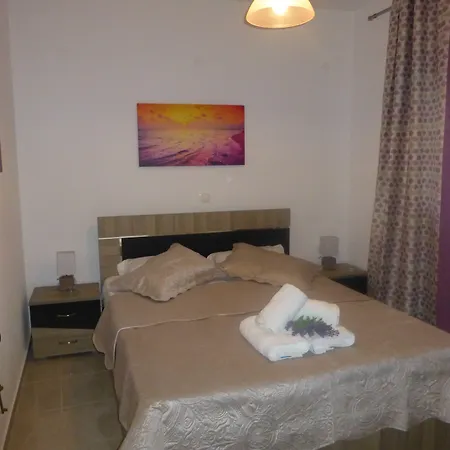 Pavloudis Apartment *
