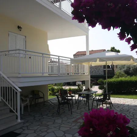 Pavloudis Apartamento Psakoudia