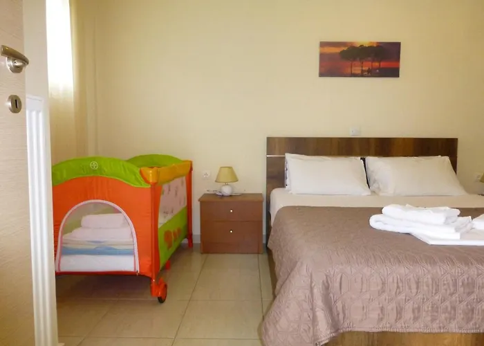 Apartament Pavloudis